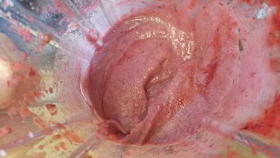 гречневая каша без варки с ягодным соусом