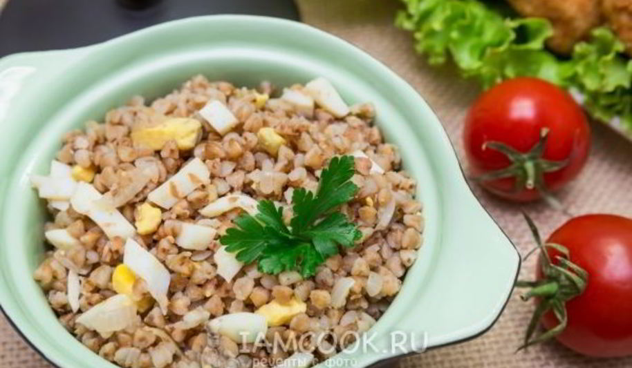 Рецепт гречневой каши с белыми грибами и яйцами