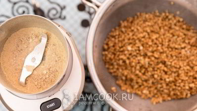 гречневая каша с белыми грибами и яйцами