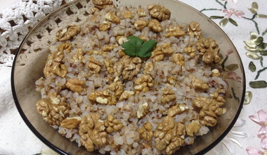 Рецепт гречневой каши с чесноком и грецкими орехами