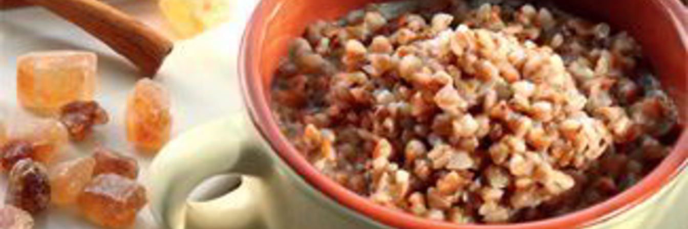 Гречневая каша с пряным молоком