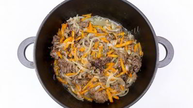 гречневая каша с тушенкой