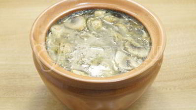 постная гречка с грибами в горшочке