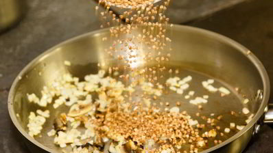 сливочная гречка с говяжьим языком