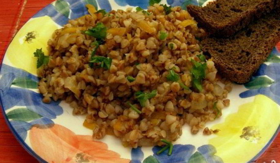 Рецепт тушеной гречки