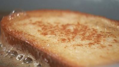 каша из киноа с ежевично-творожным кремом