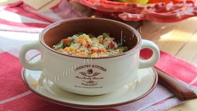 каша из киноа с овощами