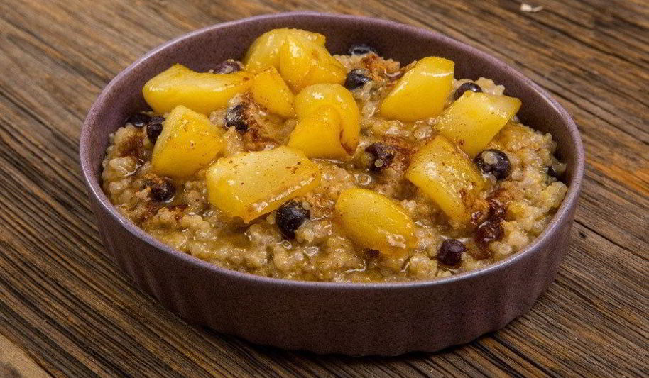 Рецепт каши из киноа с соте из груш
