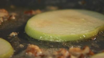 каша из зеленой гречи с яблоком и тархун