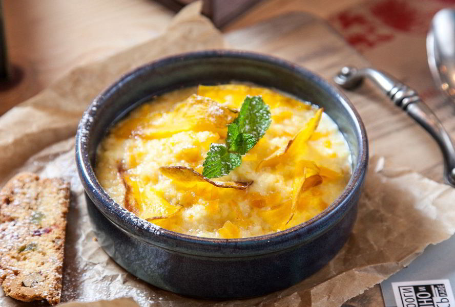 Каша пшенная с тыквой и курагой