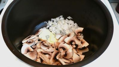 каша с грибами в мультиварке на воде