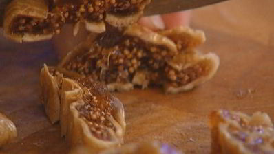 каша с отрубями, миндалем и сухофруктами