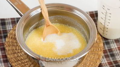 кукурузная каша на воде с молоком