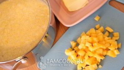 кукурузная каша с нектарином