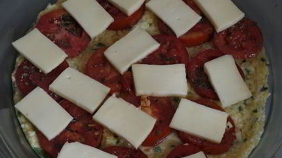 полента запеченная с помидорами и моцареллой