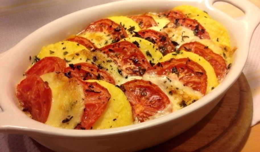 Рецепт поленты, запеченной с помидорами