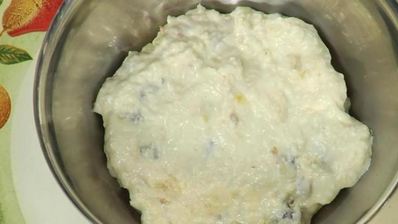 гурьевская каша с орехами, фруктами и изюмом