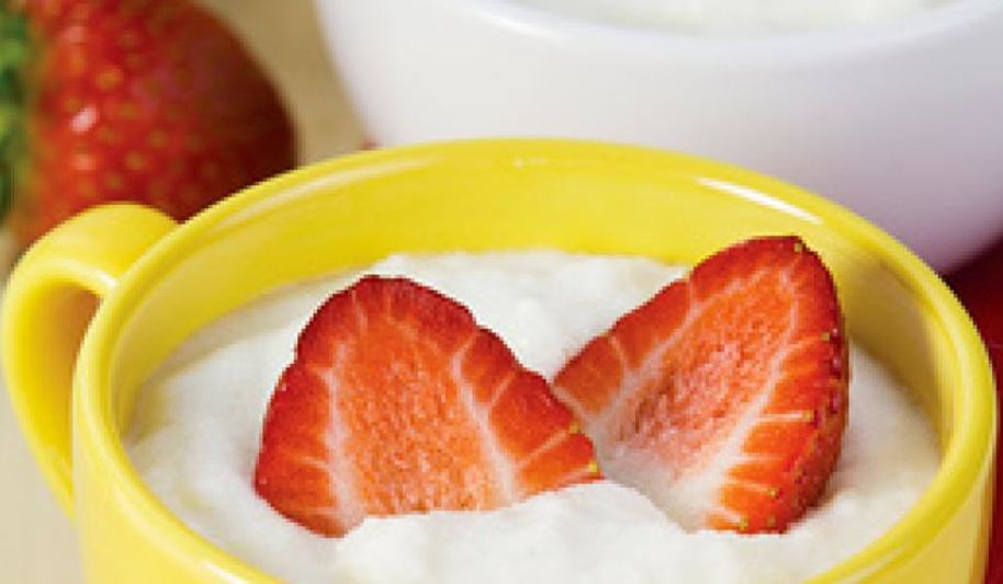 Рецепт манной каши с клубникой