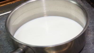 манная каша со свежей клубникой