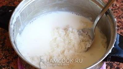 молочная каша из риса и манки