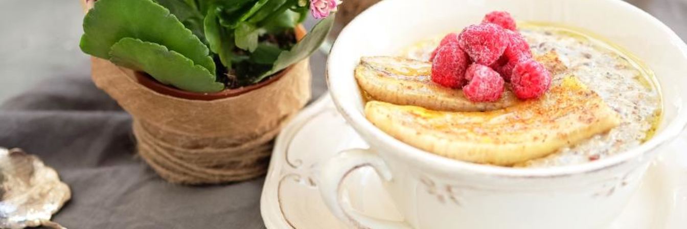 Многозерновая каша с запеченным бананом