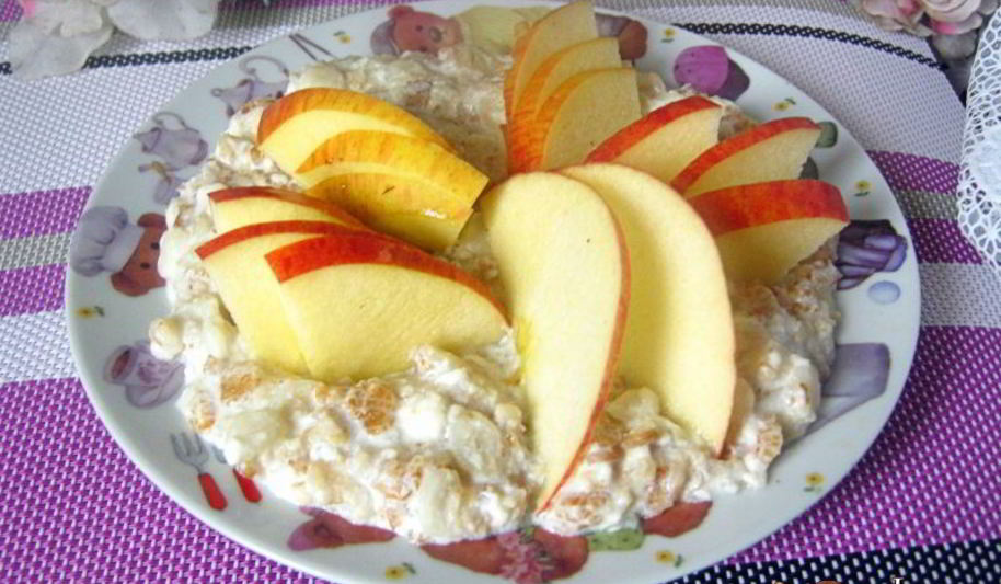 Рецепт мультизлаковой молочной каши с яблоком