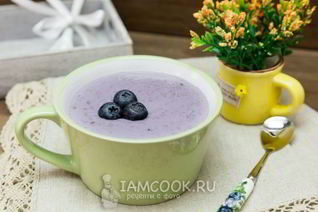 Овсяная каша с черникой