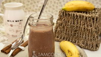 овсянка в банке с какао и бананом