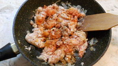 каша перловая с куриным фаршем