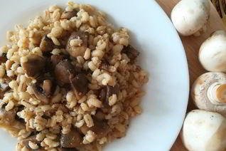 Перловая каша с шампиньонами