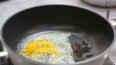 перловая каша с сухофруктами