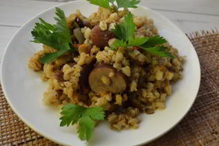 Перловка с белыми грибами