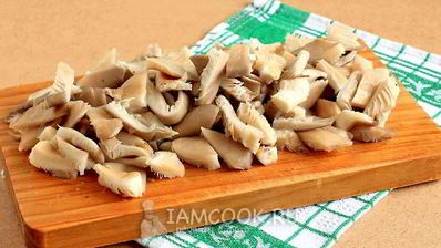 перловка с грибами и луком