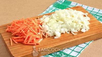 перловка с грибами и луком