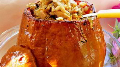 перловка с грибами в тыкве