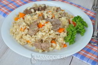 Перловка с мясом в мультиварке