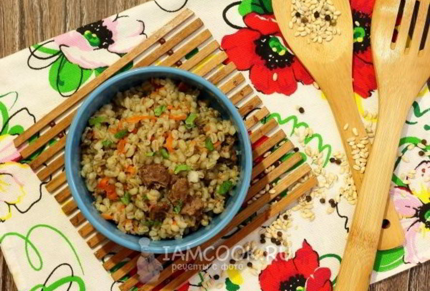 Перловка с тушенкой в мультиварке