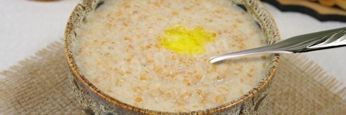 Пшеничная каша на молоке в мультиварке