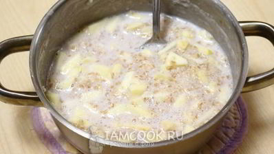 пшеничная каша с яблоками
