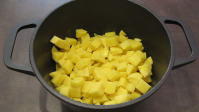 пшенная каша с картофелем и свининой