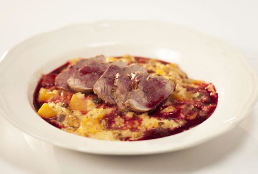 Пшенная каша с тыквой и утиной грудкой