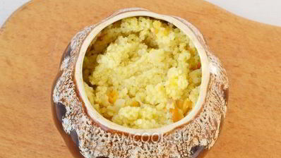 пшенная каша в горшочках