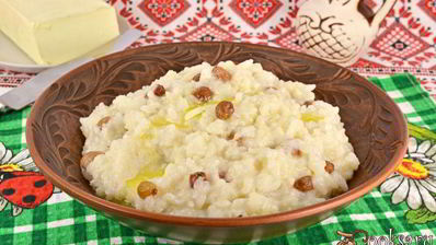 молочная рисовая каша с изюмом и кокосовой стружкой в мультиварке