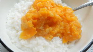 рисовая каша с айвой в тыкве