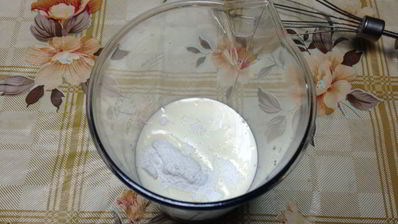 рисовая каша с какао и взбитыми сливками