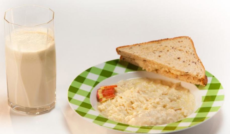 Рецепт рисовой каши с ревенем и тосты с кремом из ревеня