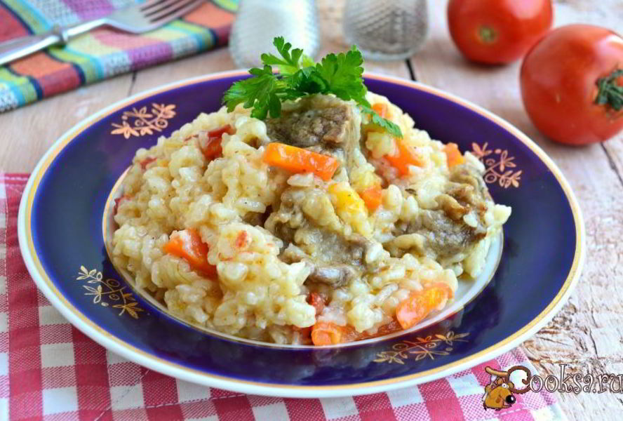 Рисовая каша со свининой и овощами в мультиварке