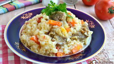 рисовая каша со свининой и овощами в мультиварке