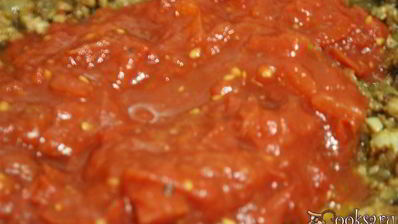 ячневая каша с мясным соусом