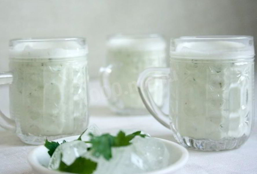 Айран на йогурте домашний